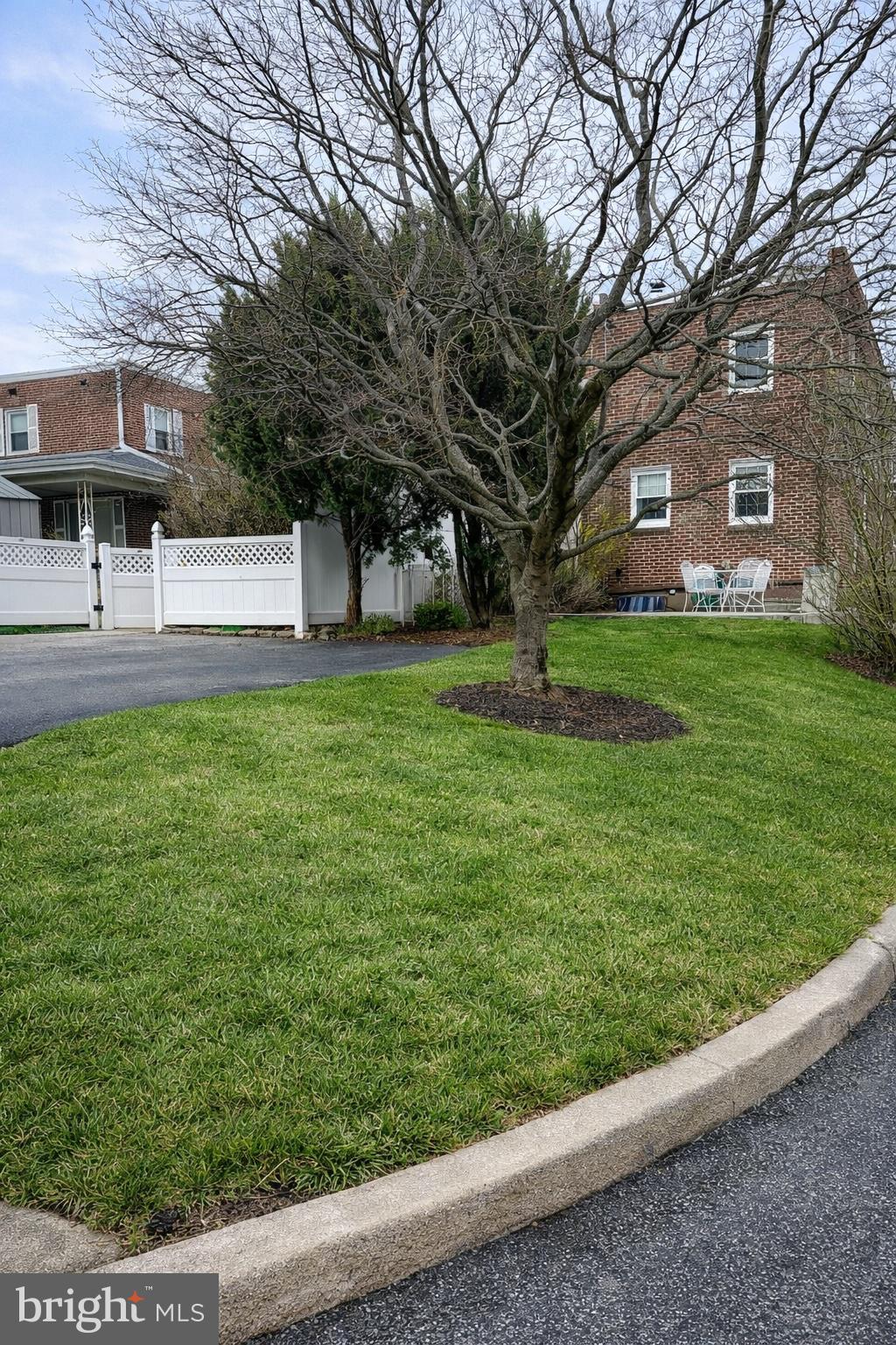 407 ALEXANDER AVENUE