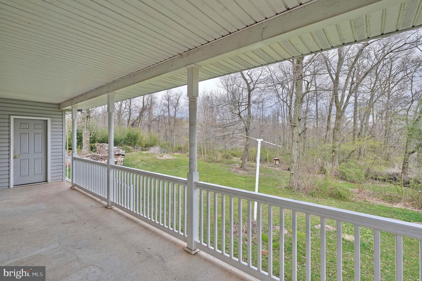 580 Mountain ROAD