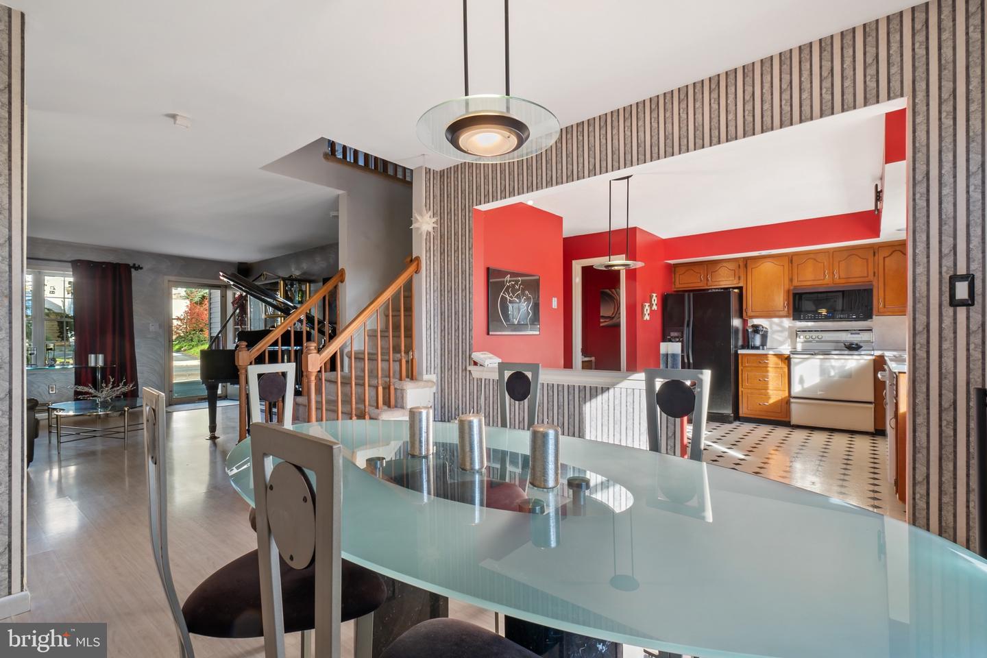 1217 Stanford ROAD