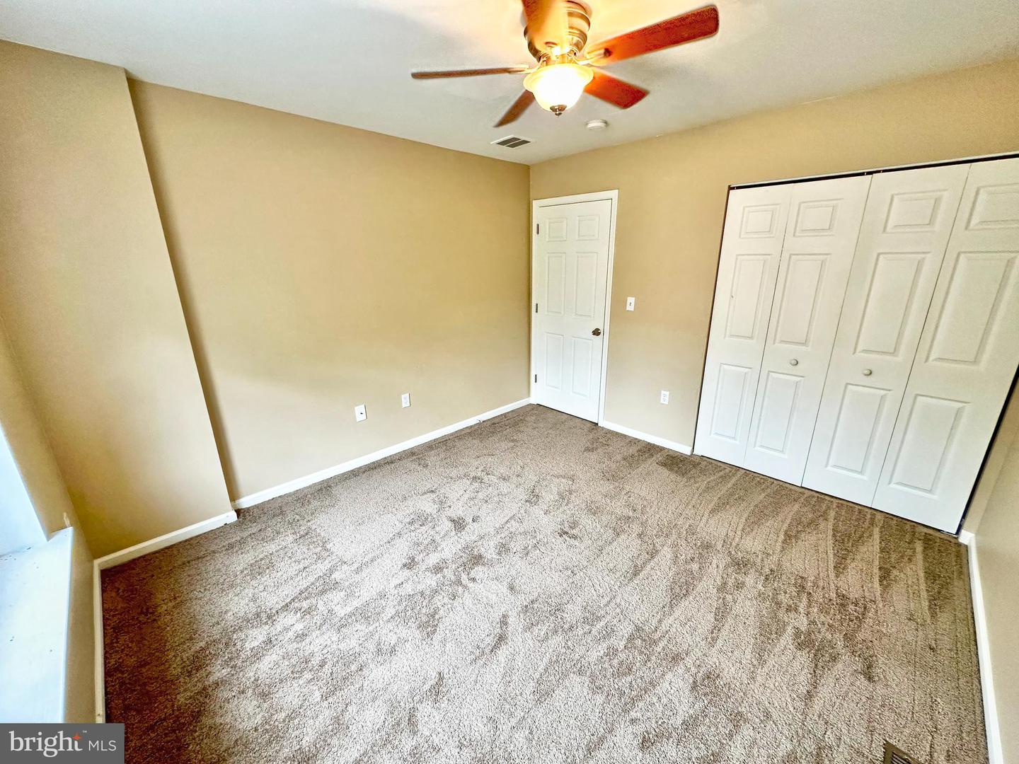3677 Clauss Dr