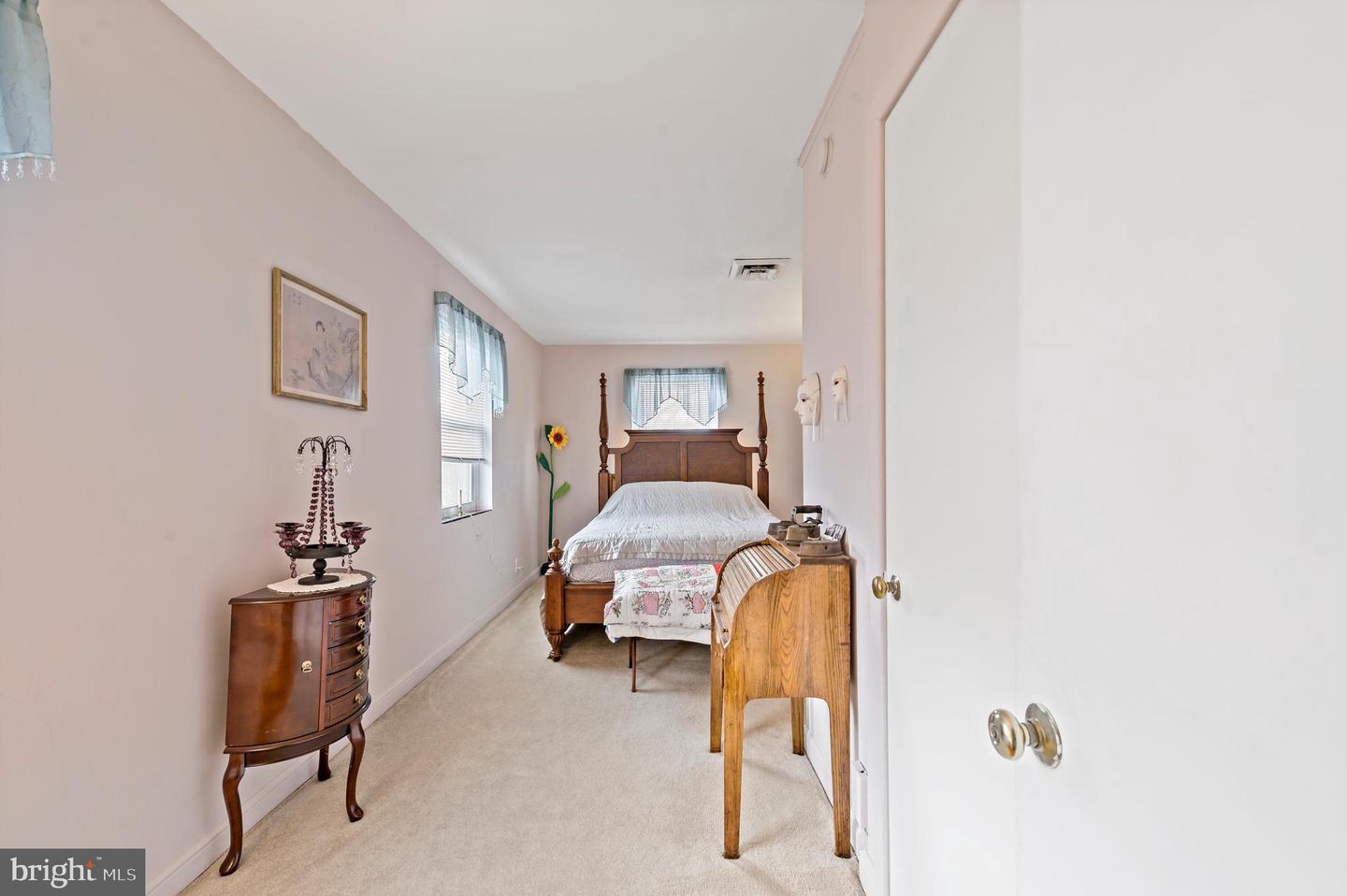 125 S 26th St