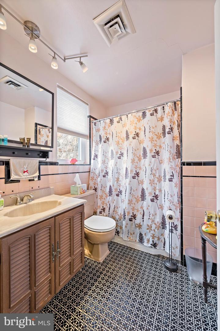 125 S 26th St
