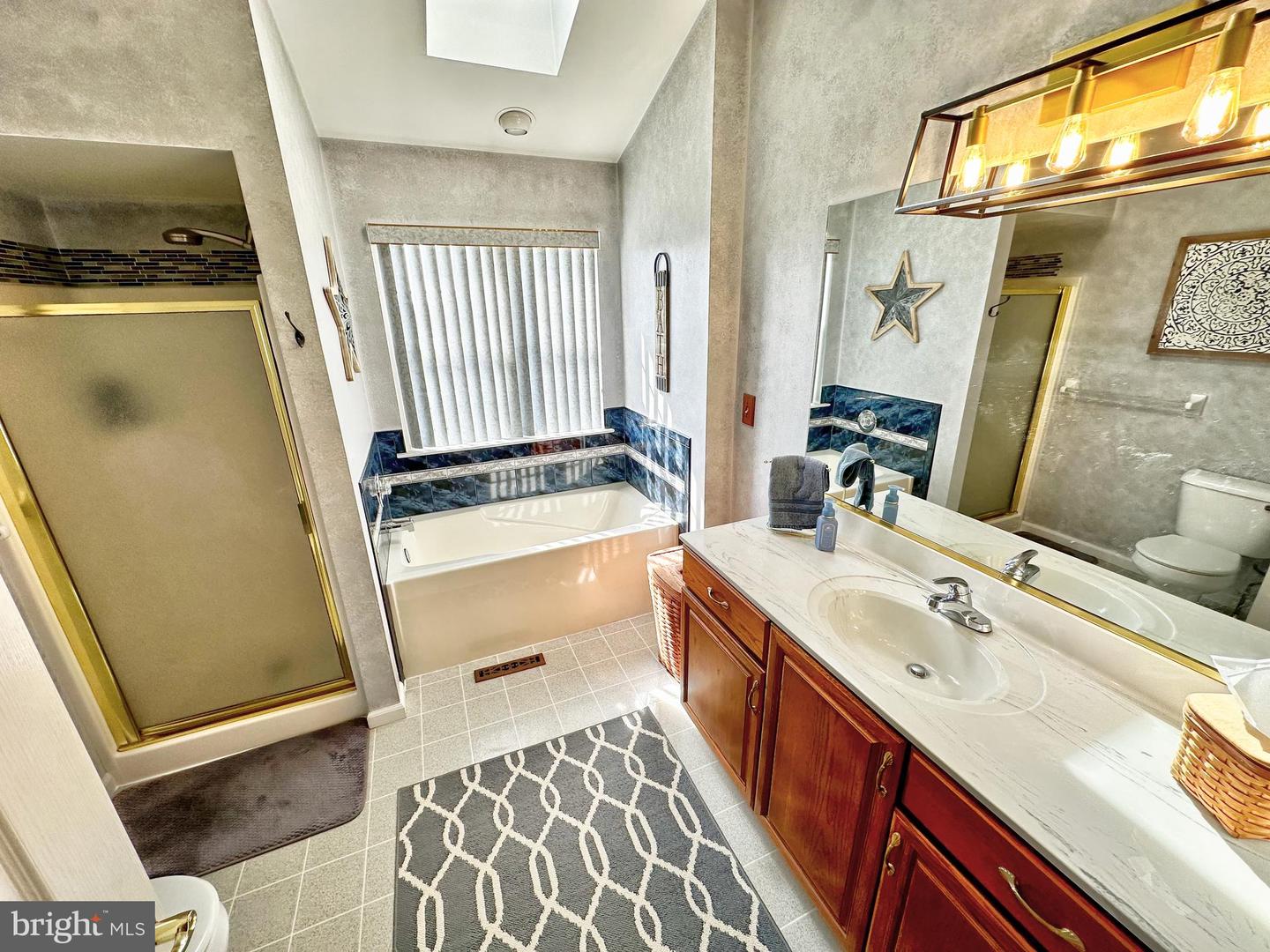 5979 Palomino Dr