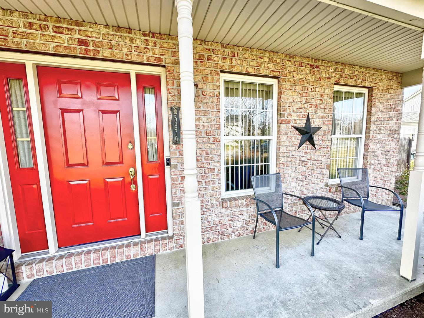 5979 Palomino Dr
