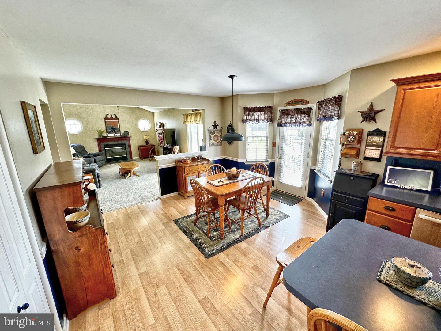 5979 Palomino Dr