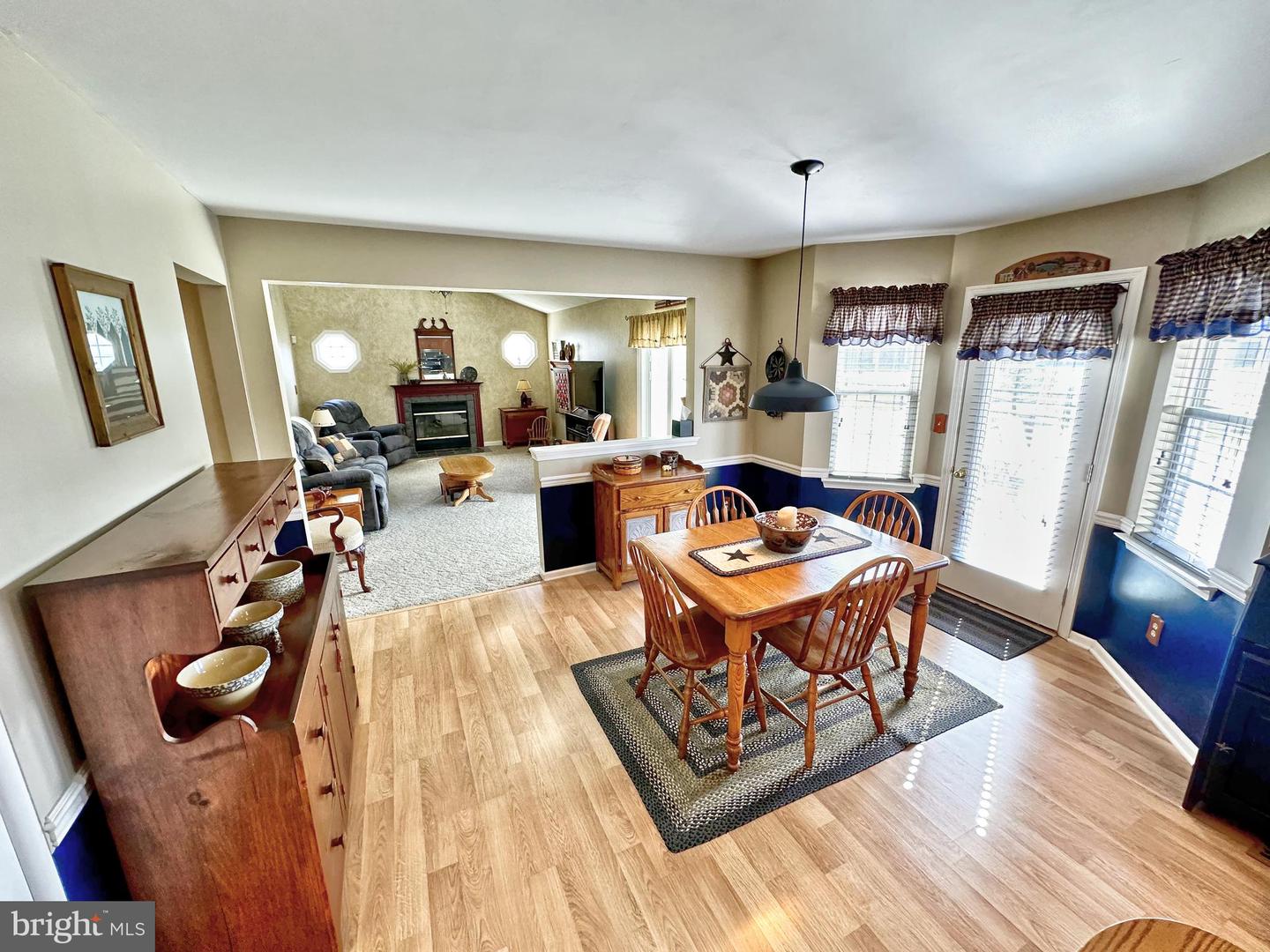 5979 Palomino Dr