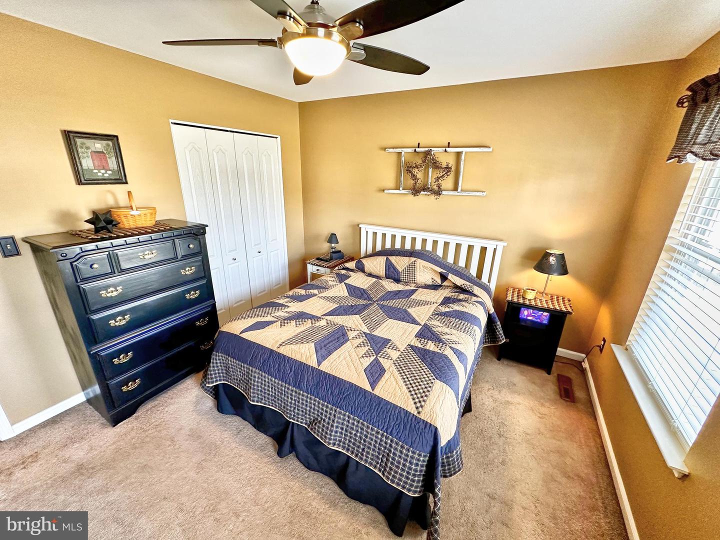 5979 Palomino Dr