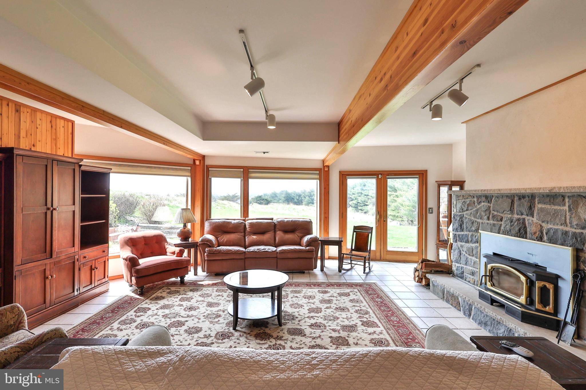 5857 Ruheton Hill Rd