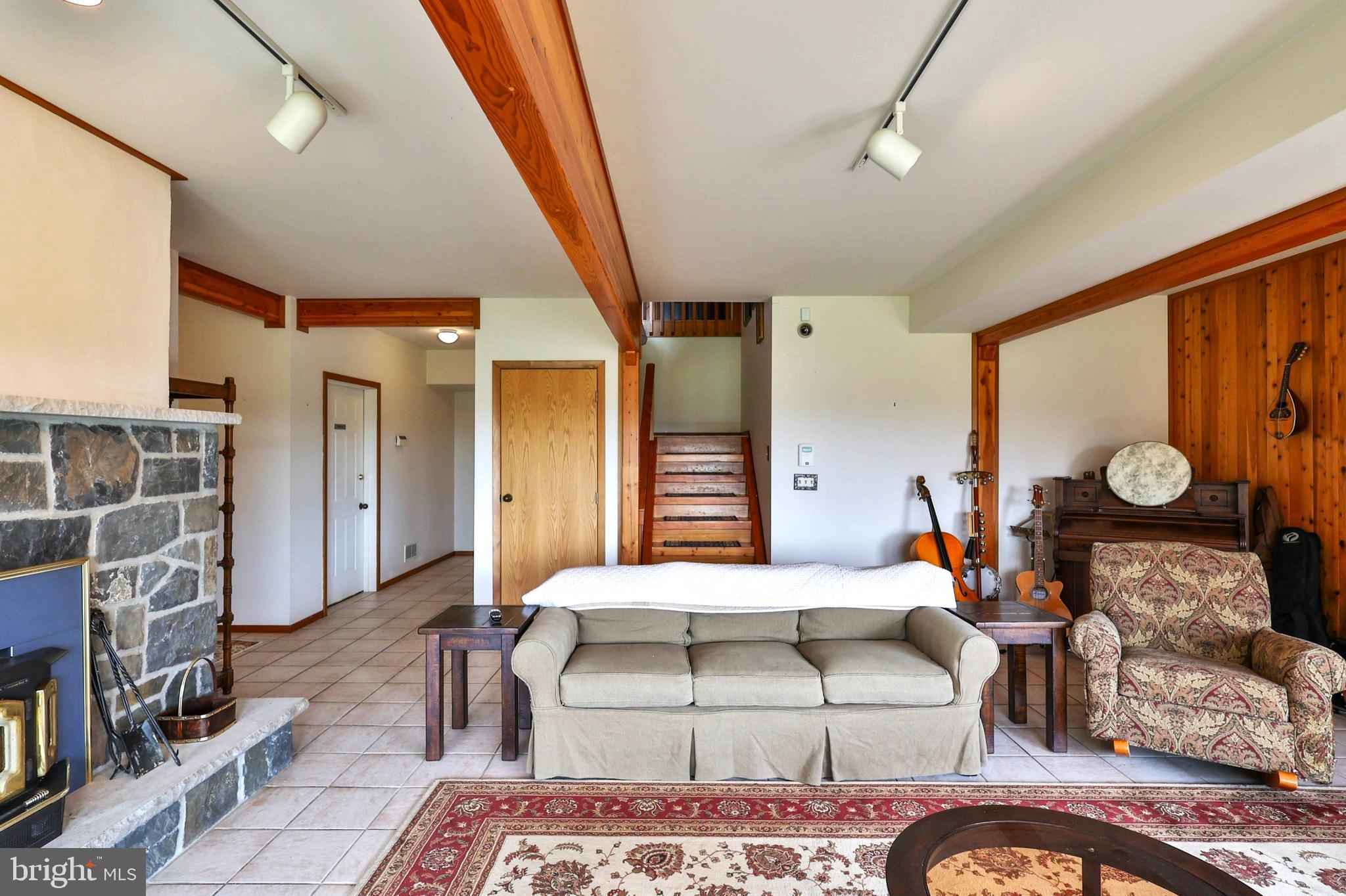 5857 Ruheton Hill Rd