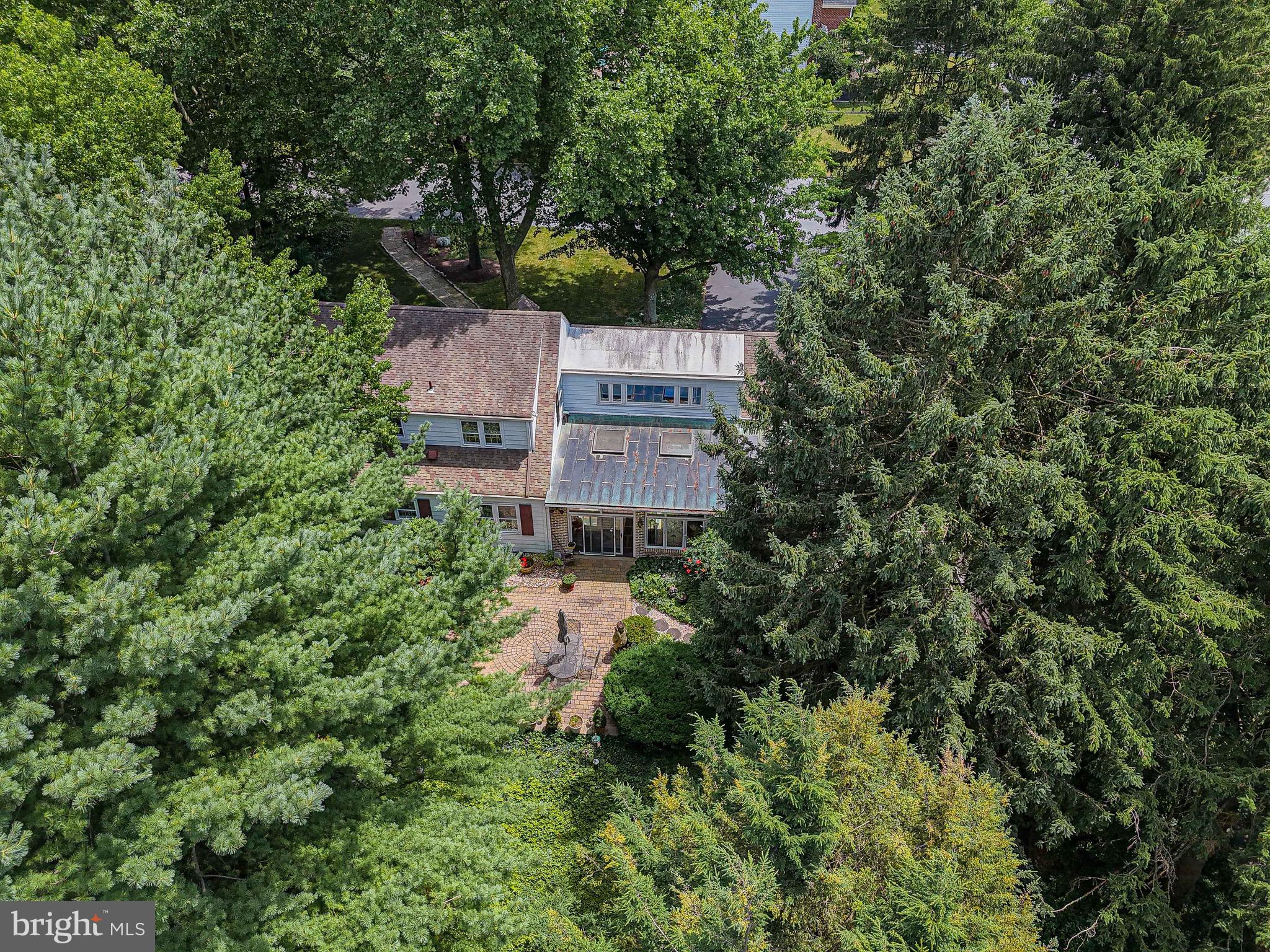 3233 W W Union St