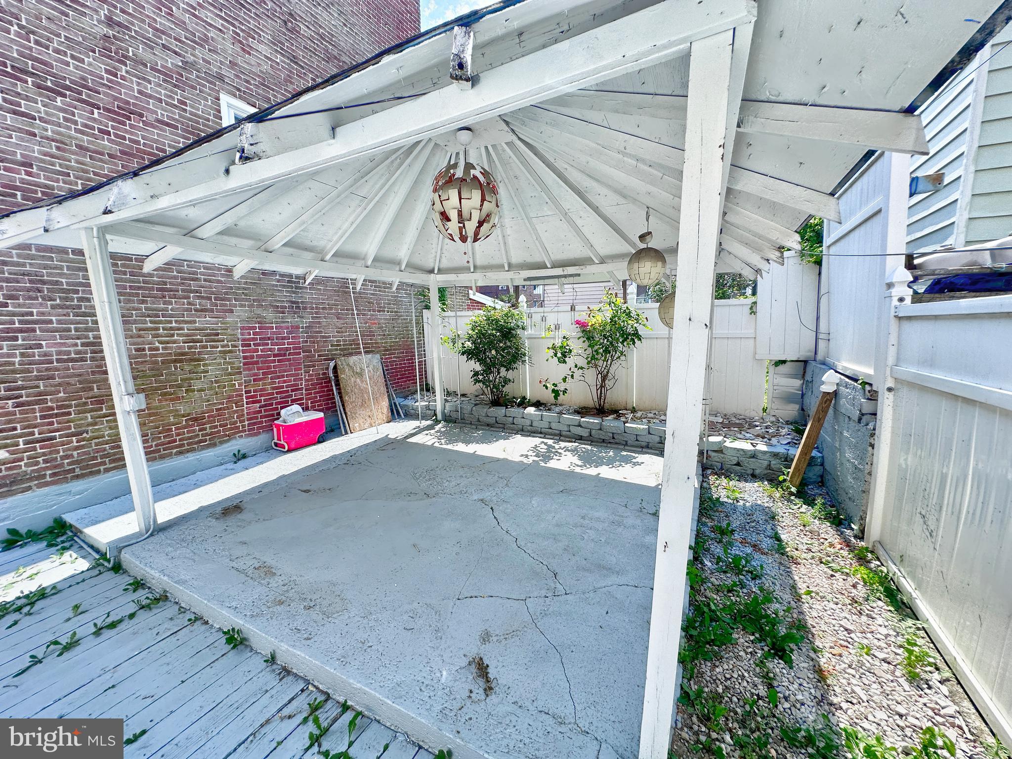 626 N N Front St