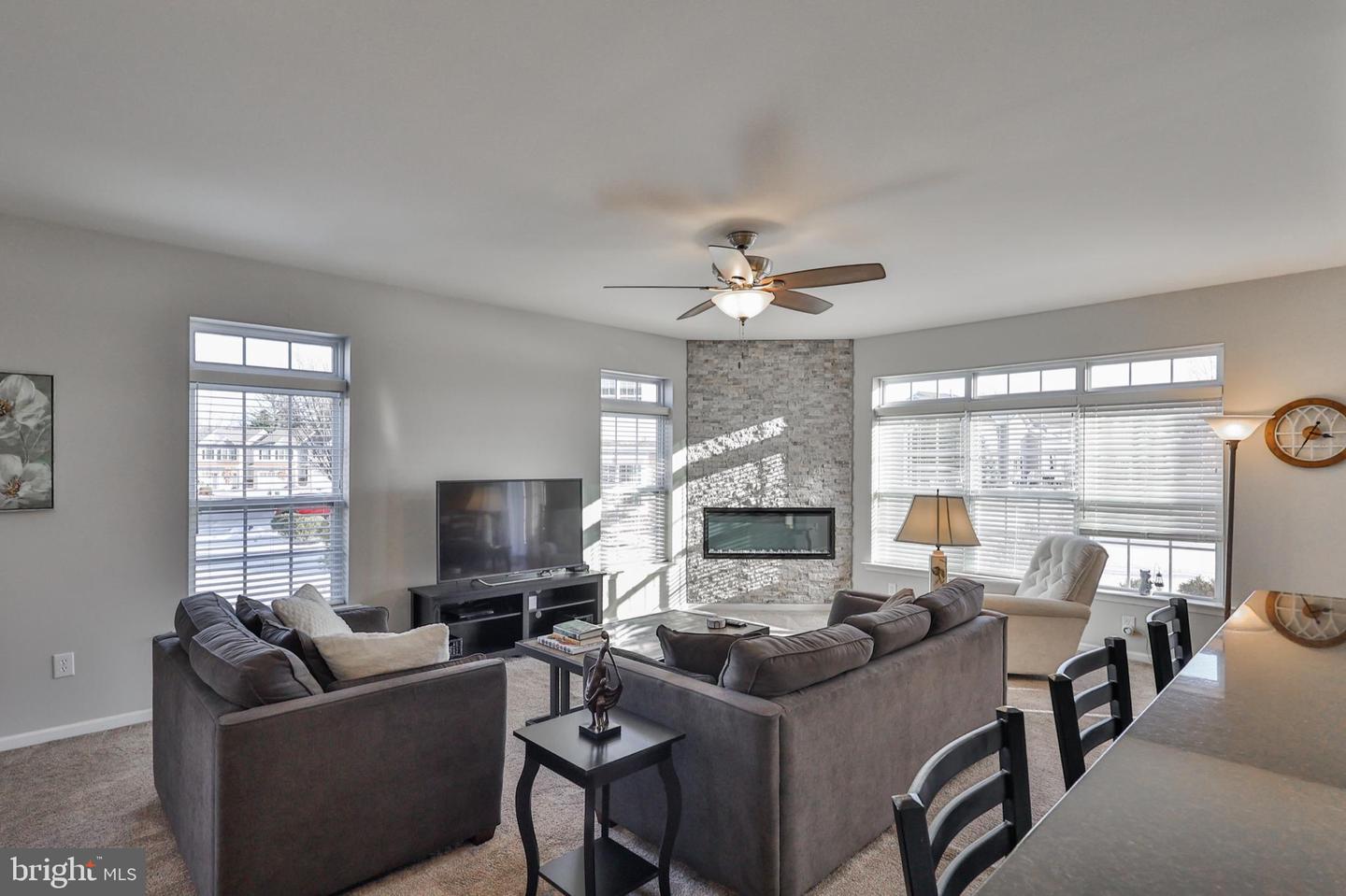 3528 Lenape Ln