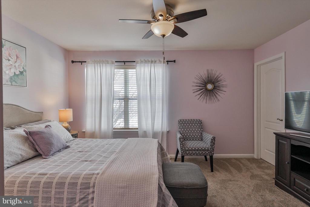 3528 Lenape Ln