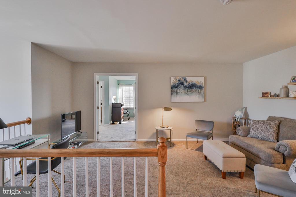 3528 Lenape Ln