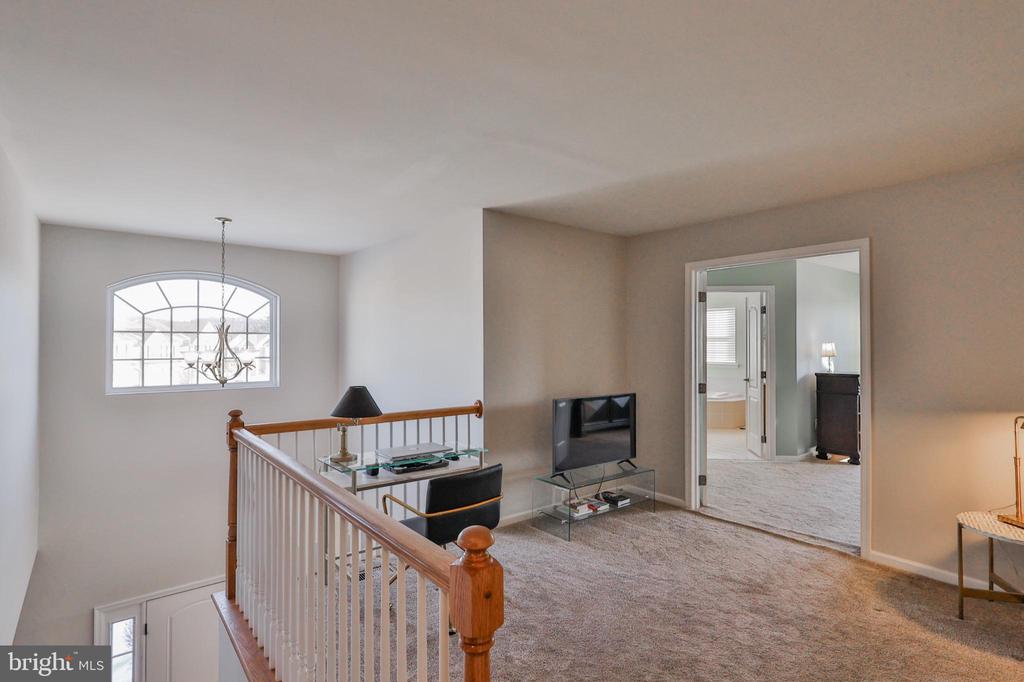 3528 Lenape Ln