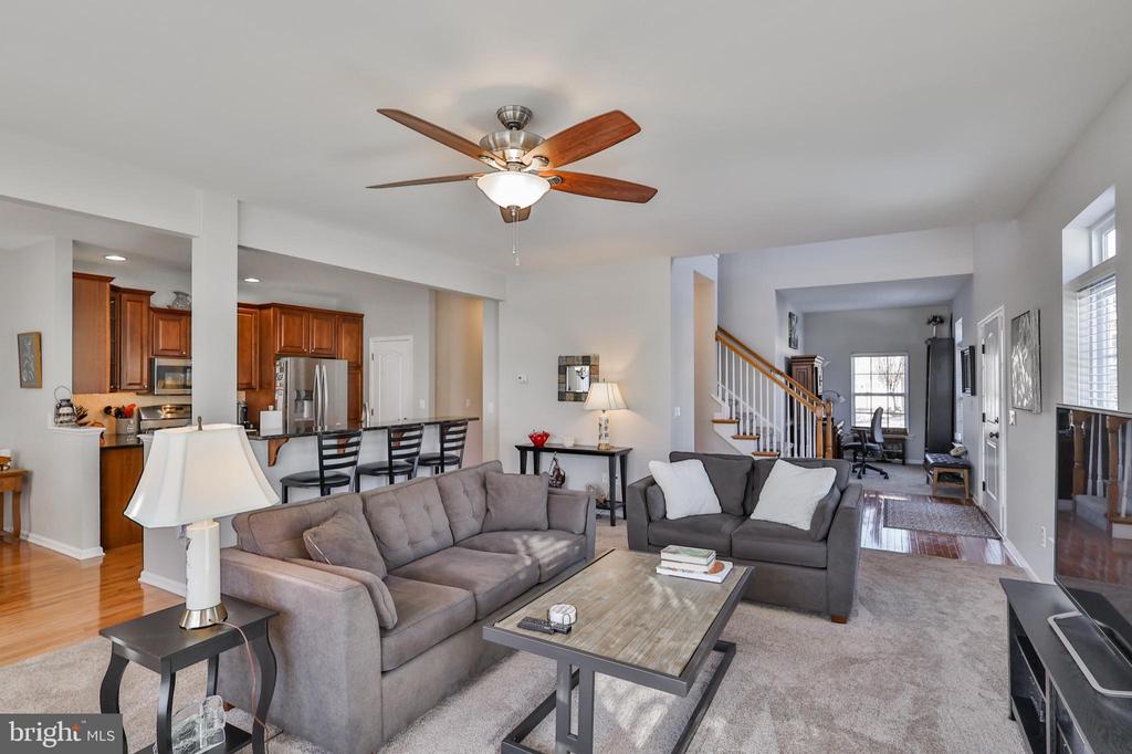 3528 Lenape Ln
