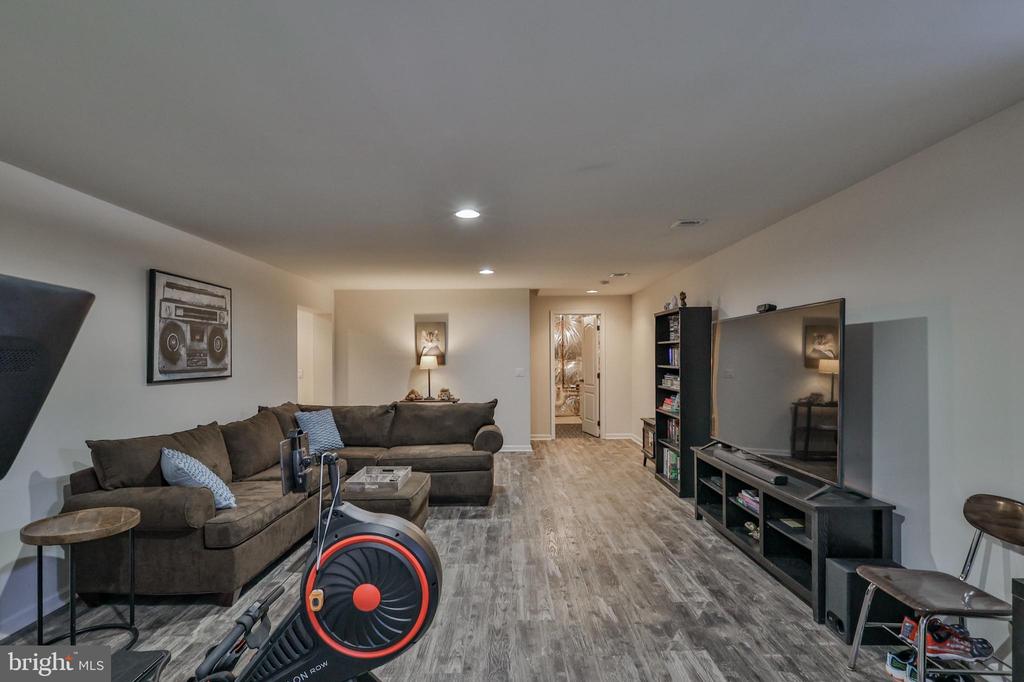 3528 Lenape Ln