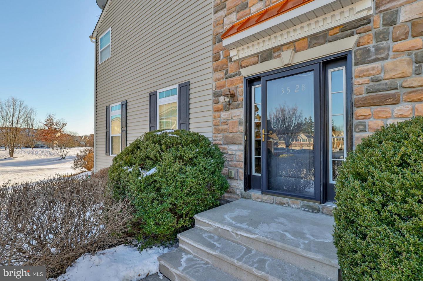 3528 Lenape Ln