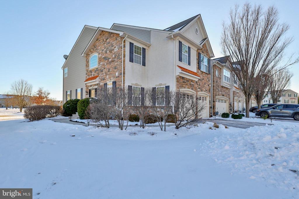 3528 Lenape Ln