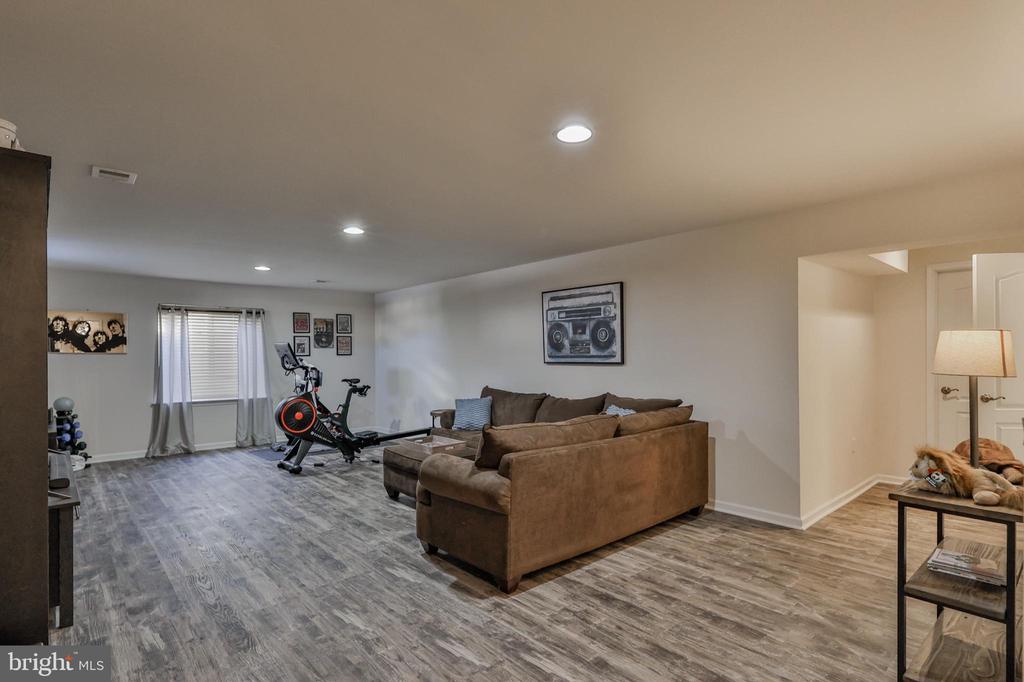 3528 Lenape Ln