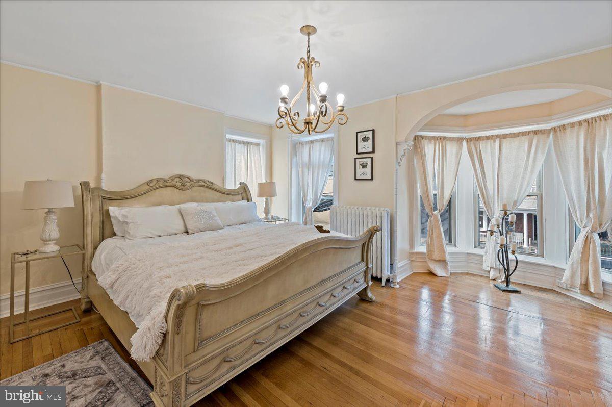 21 N 11th St