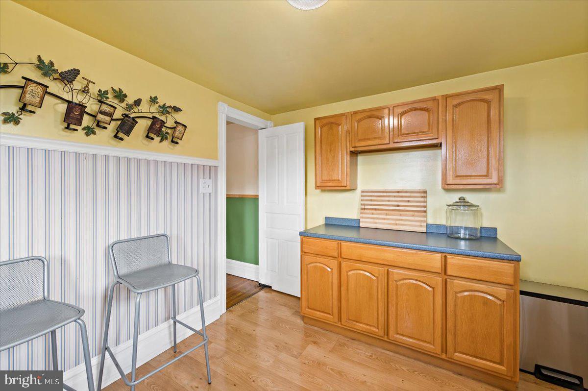 21 N 11th St