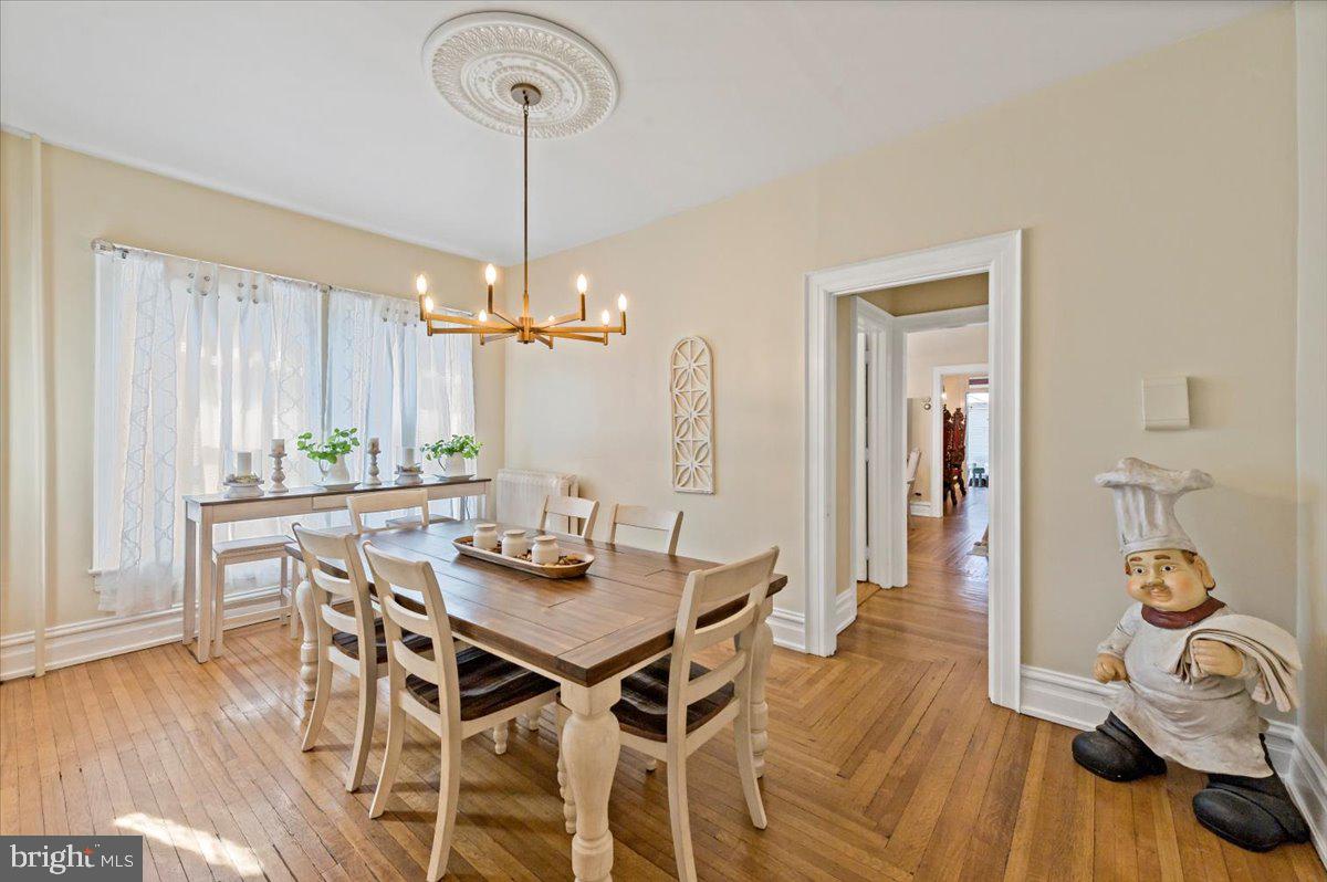 21 N 11th St