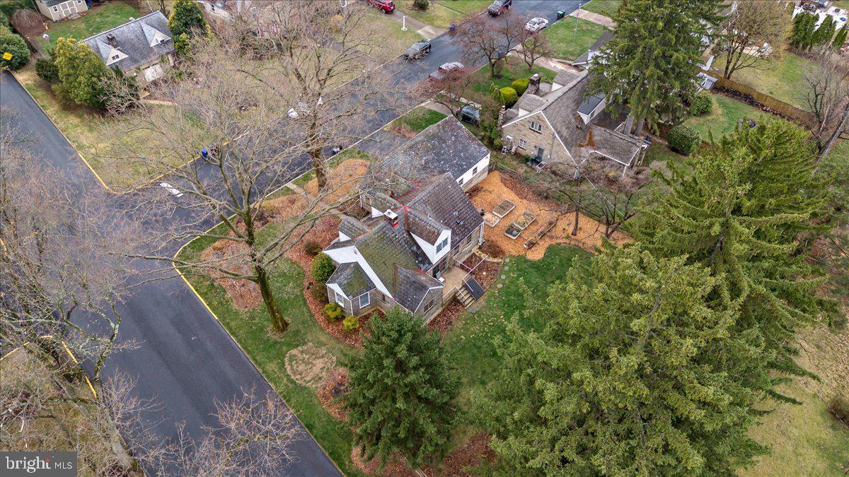 101 Eagle St