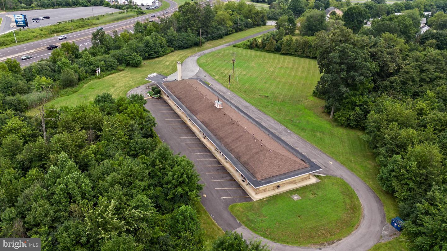 1058 Hausman Rd