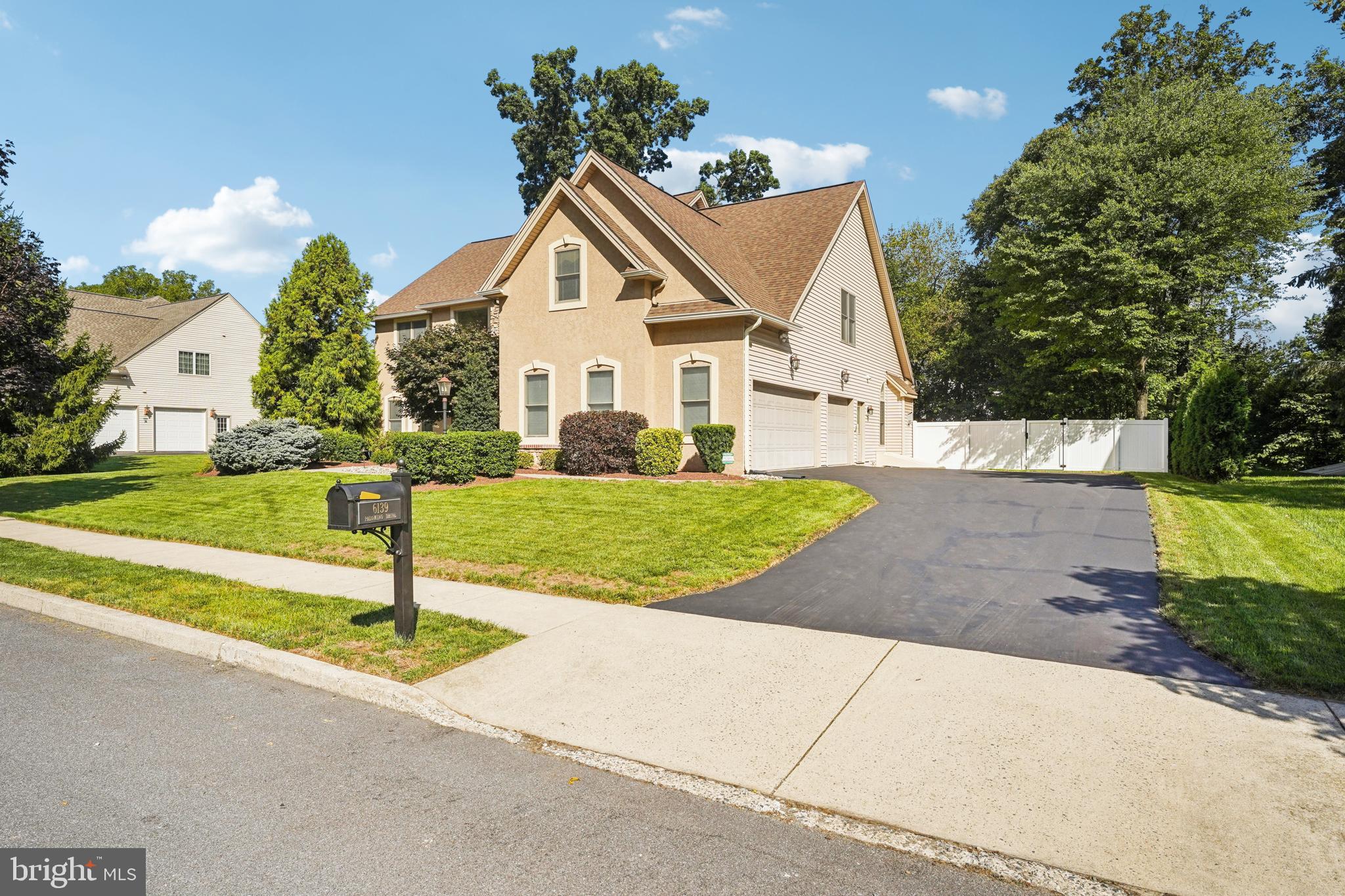 6139 PALOMINO DRIVE