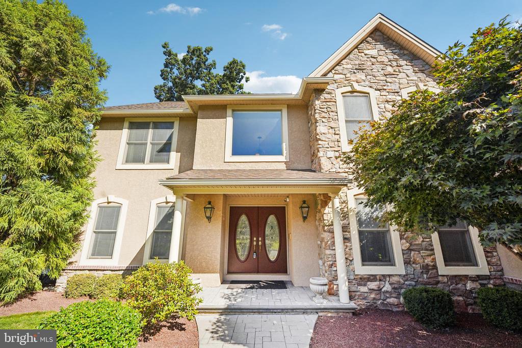 6139 PALOMINO DRIVE