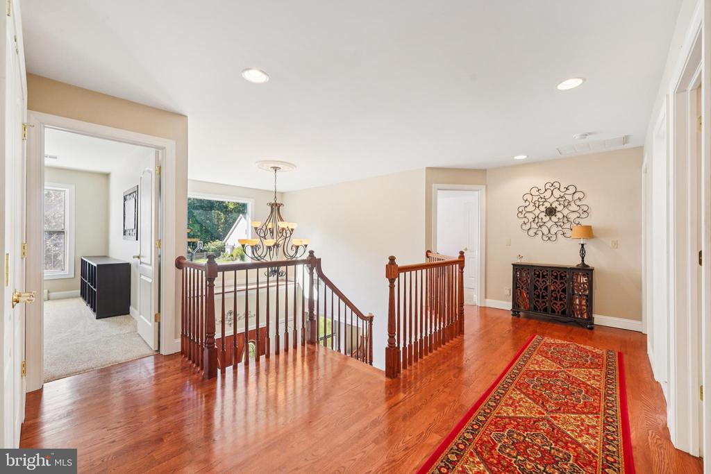 6139 PALOMINO DRIVE