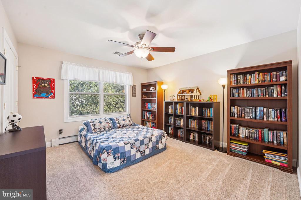 6139 PALOMINO DRIVE