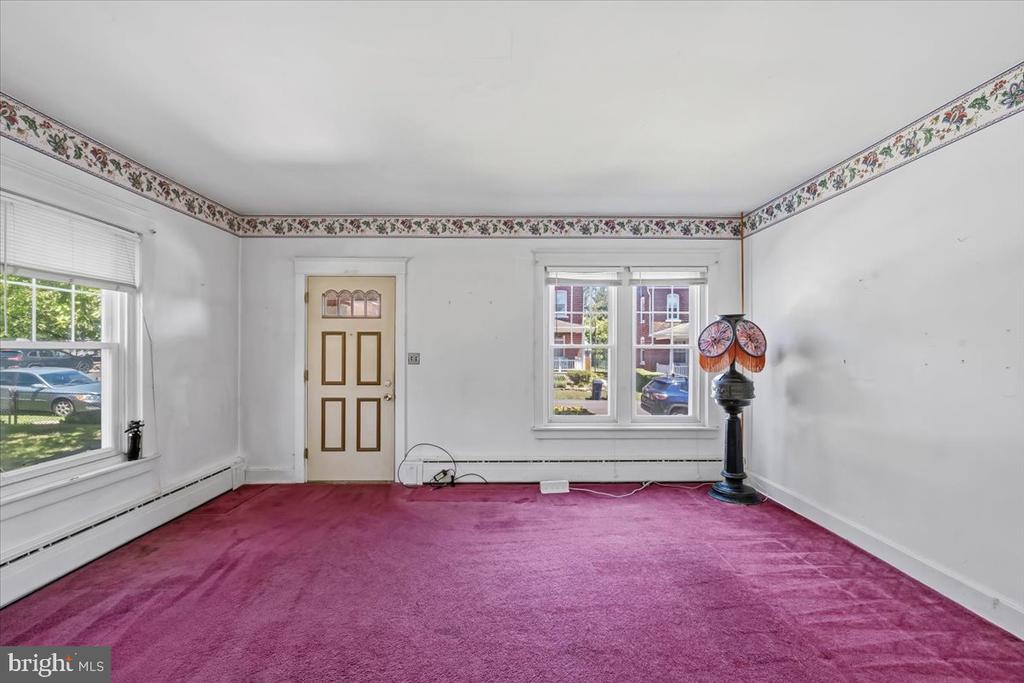2030 LAWFER AVENUE