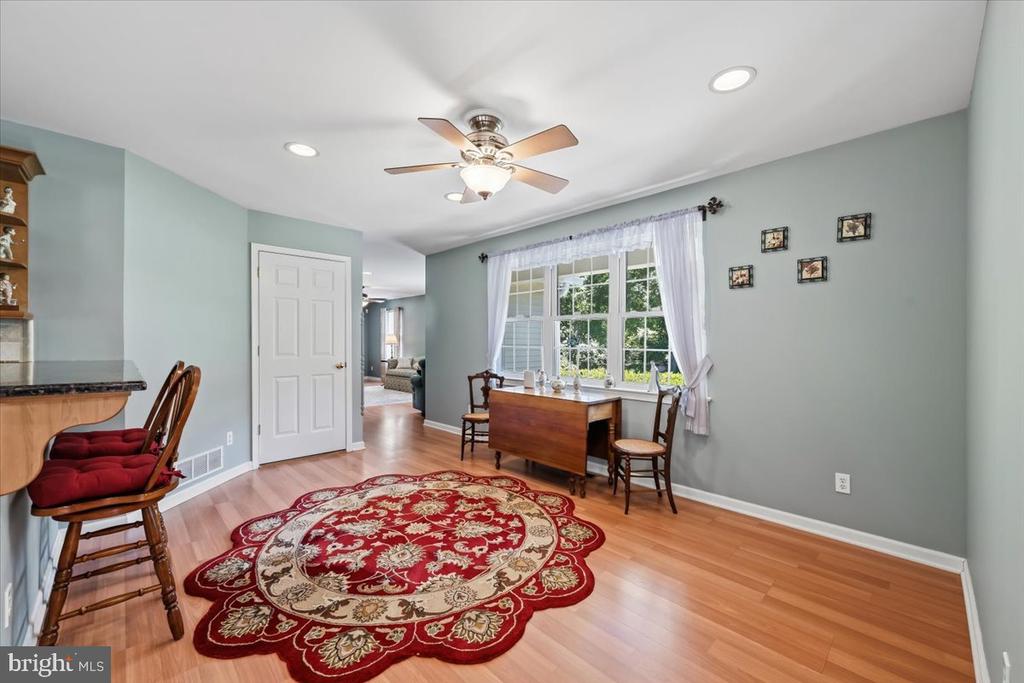 6470 FAWN LANE