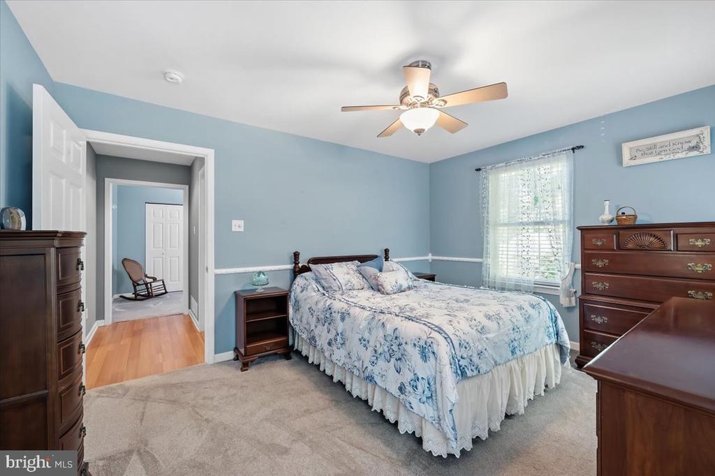 6470 FAWN LANE