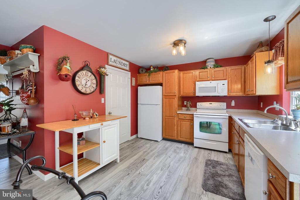 164 SPRUCE COURT