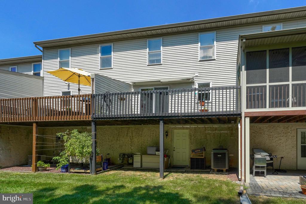 164 SPRUCE COURT