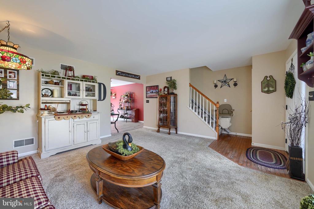 164 SPRUCE COURT