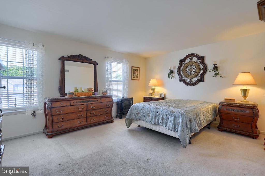 164 SPRUCE COURT