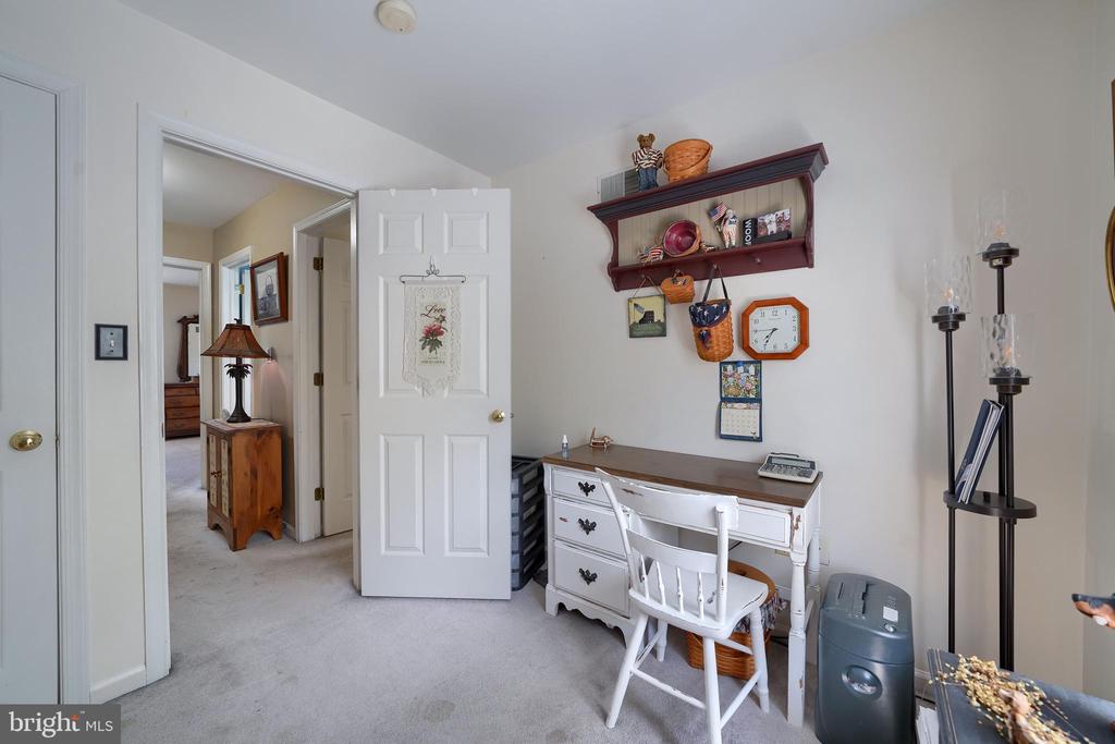 164 SPRUCE COURT