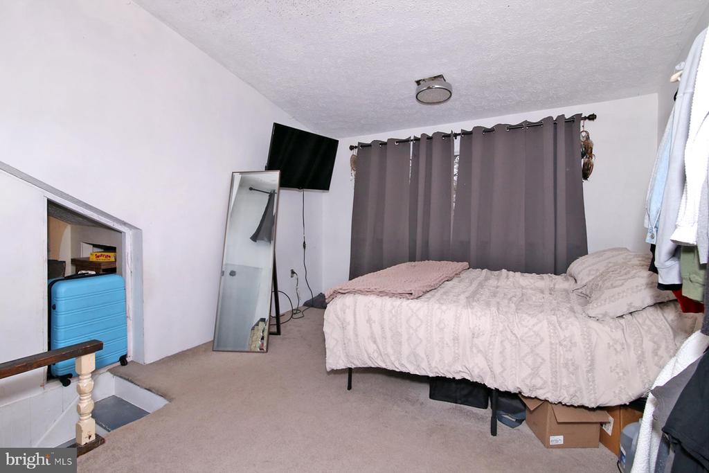 672 ONO ROAD