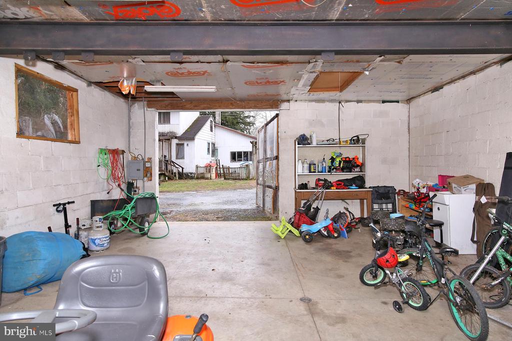 672 ONO ROAD