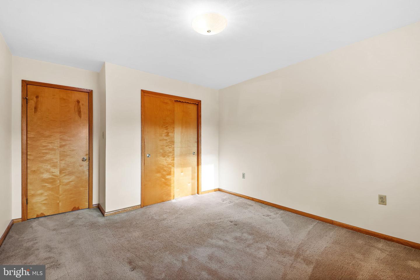 303 Elm STREET