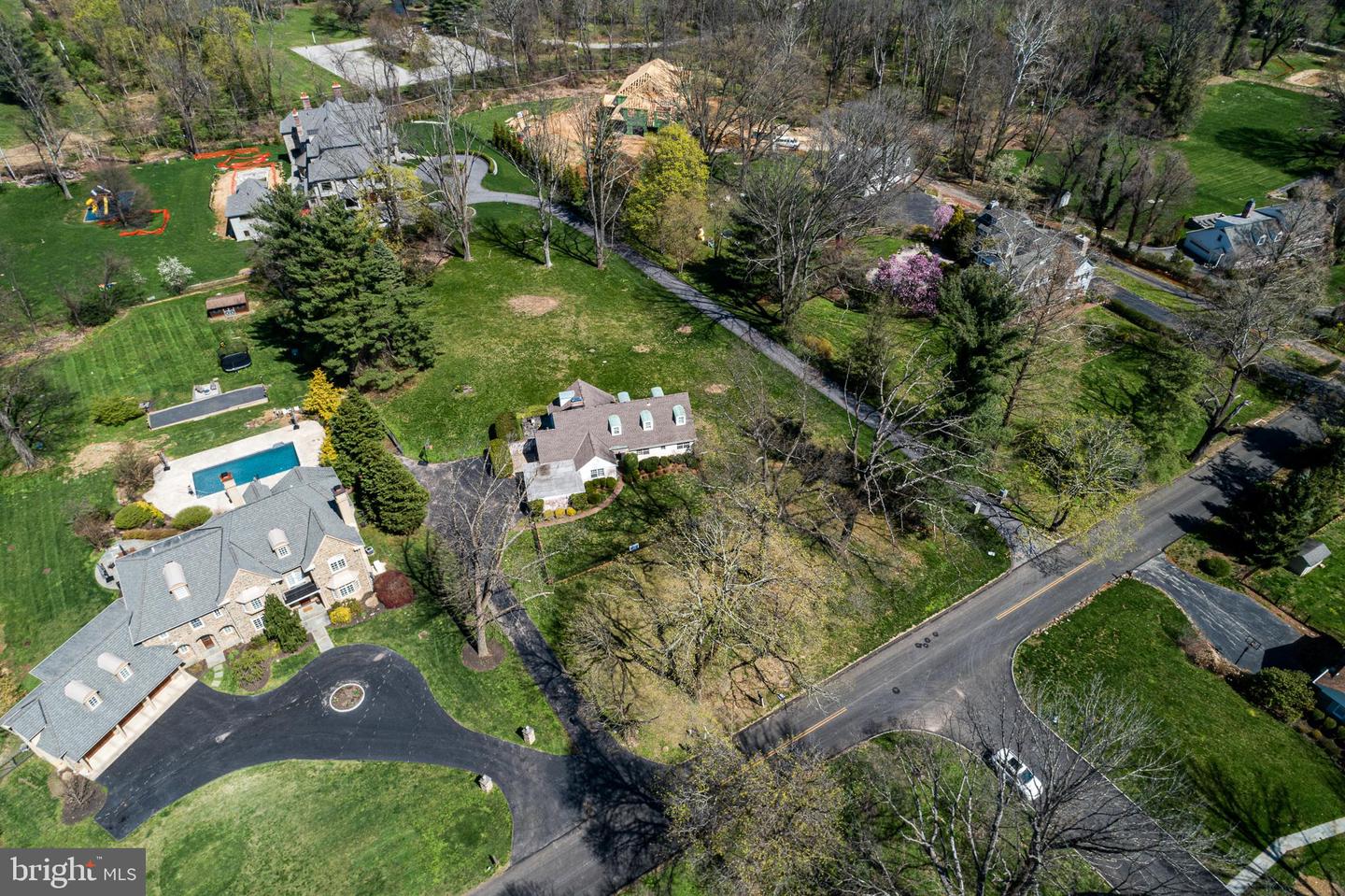 738 MOUNT MORO ROAD