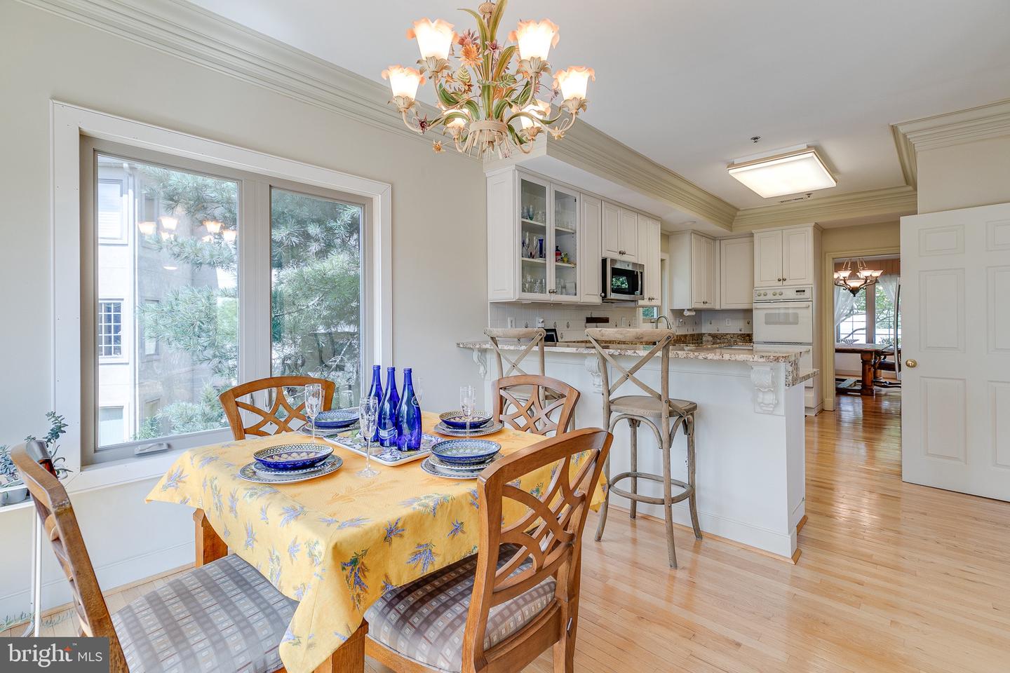 341 OVERLOOK LANE