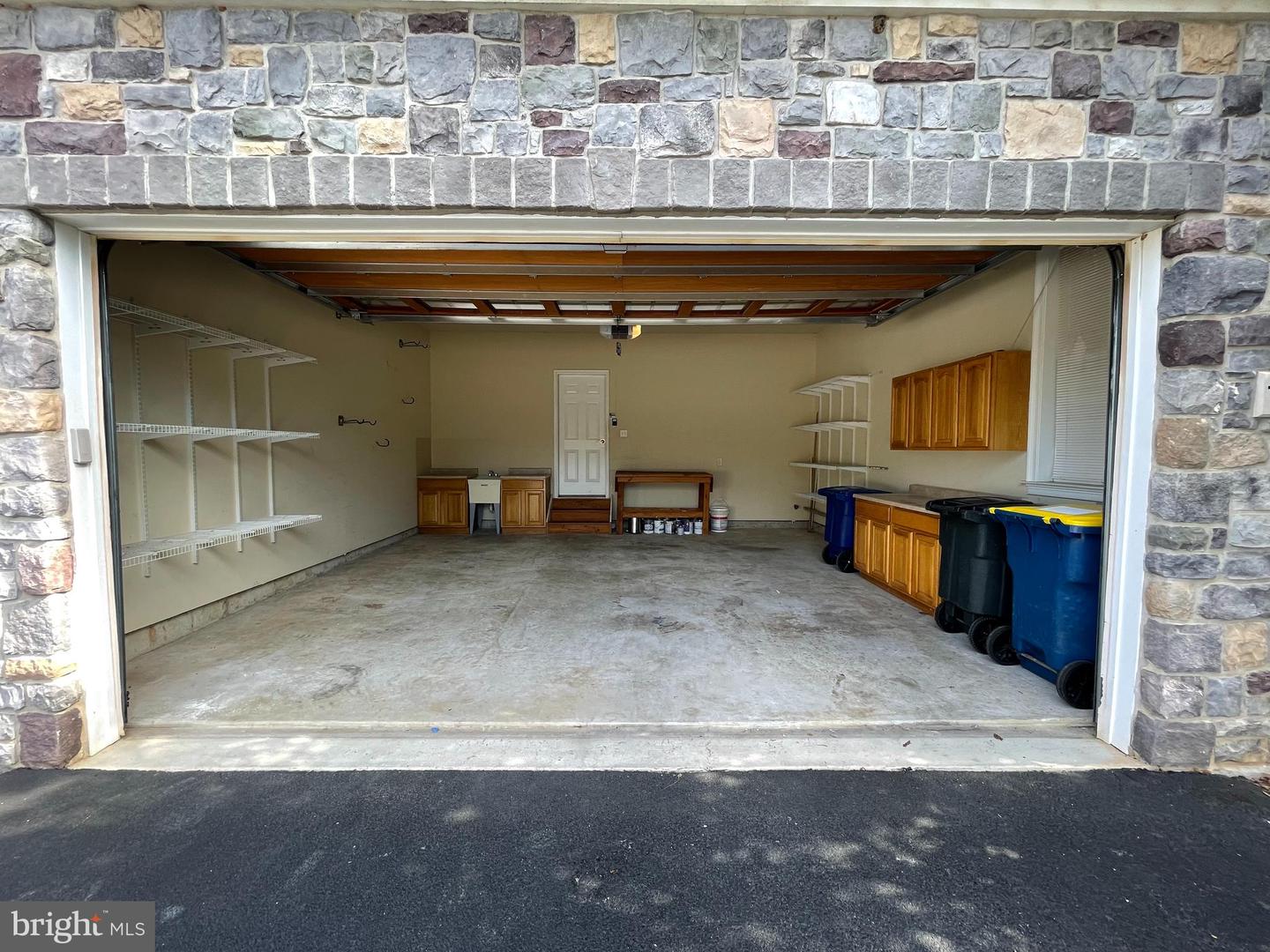 103 Carriage COURT