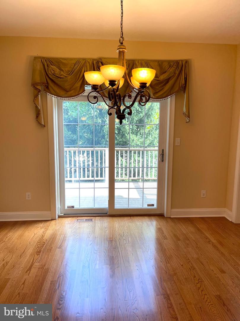 103 Carriage COURT