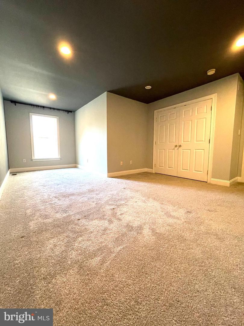 103 Carriage COURT