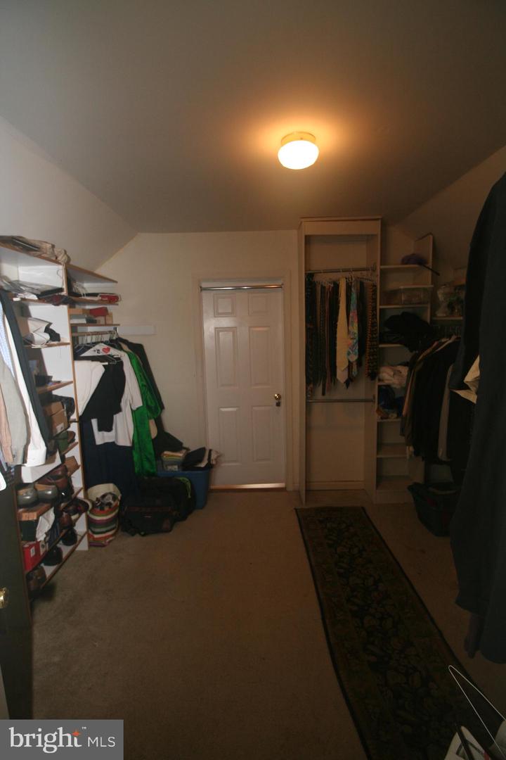 1312 Squire Dr
